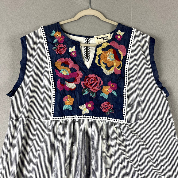 Savanna Jane Embroidered Tunic Top Women 1X Blue Floral Striped Boho Cottage NEW - Picture 2 of 16